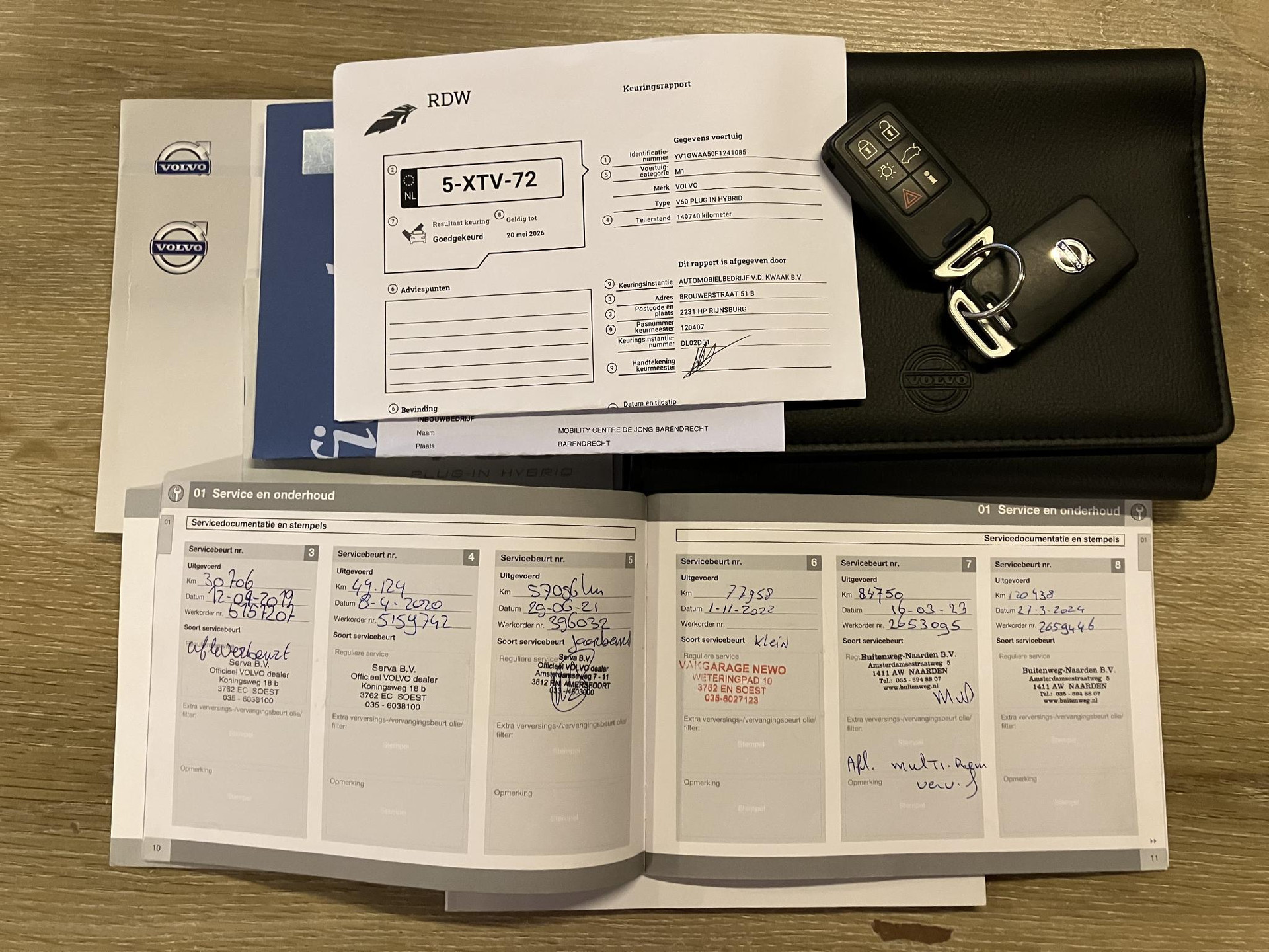 47282520-37.jpg